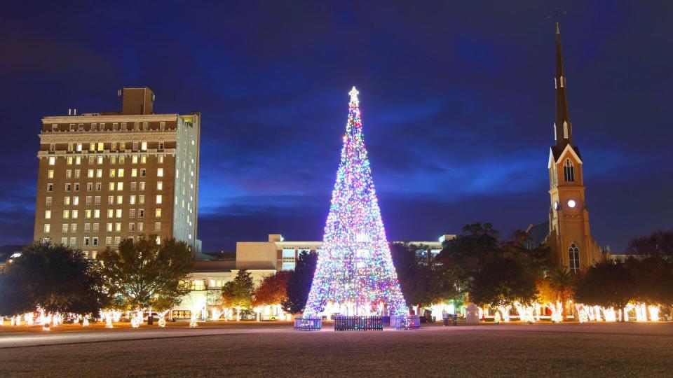 best christmas getaway locations charleston south carolina