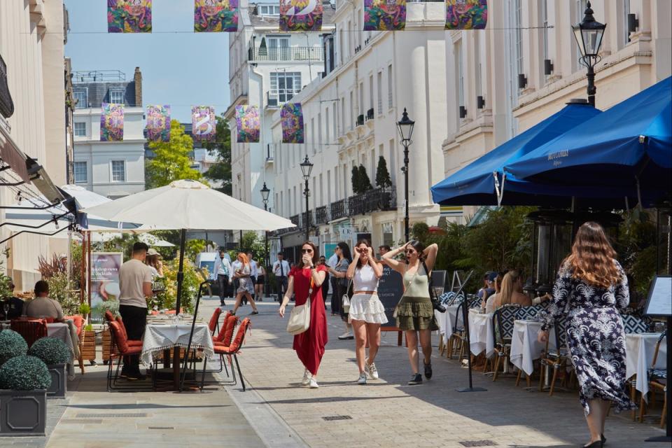 Motcomb Street in Belgravia (Juliet Murphy)