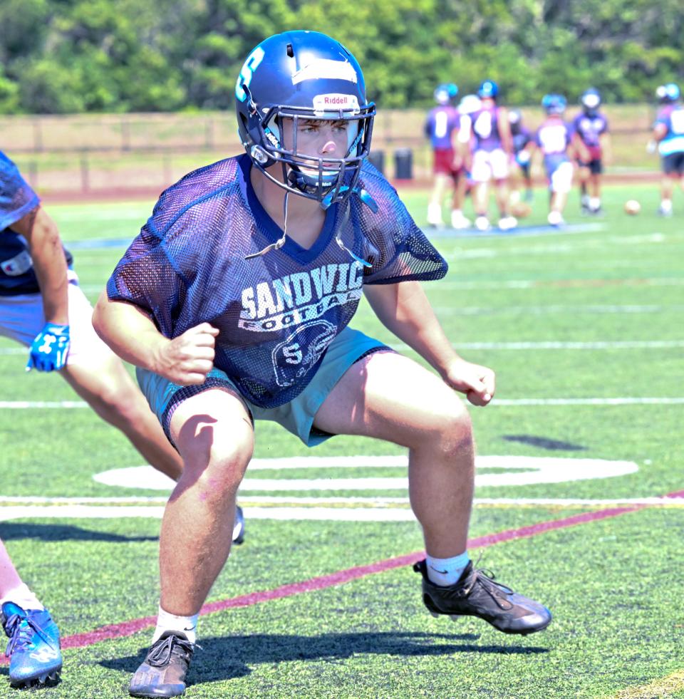 SANDWICH  08/26/22 Sandwich lineman Chris McElvoy