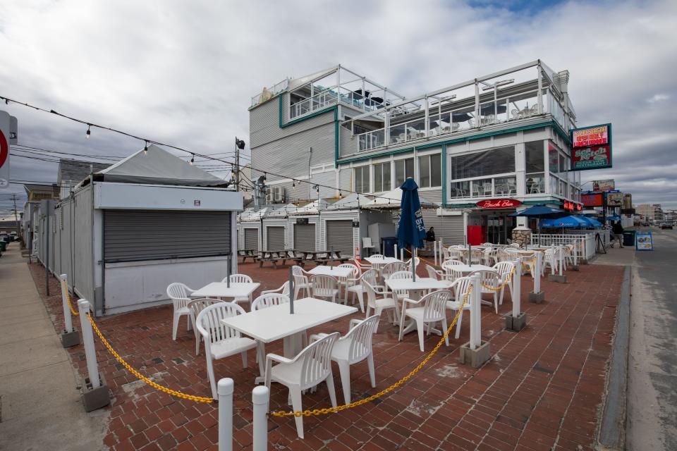 The owners of the Sea Ketch at Hampton Beach are looking to expand their restaurant to their abutting property, extending two floors of decks and adding new retail space on the first floor.