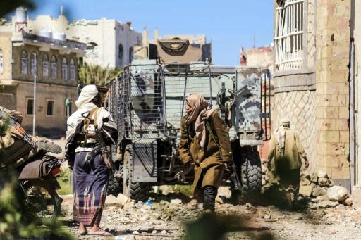 Yemen truce takes effect after week of US pressure