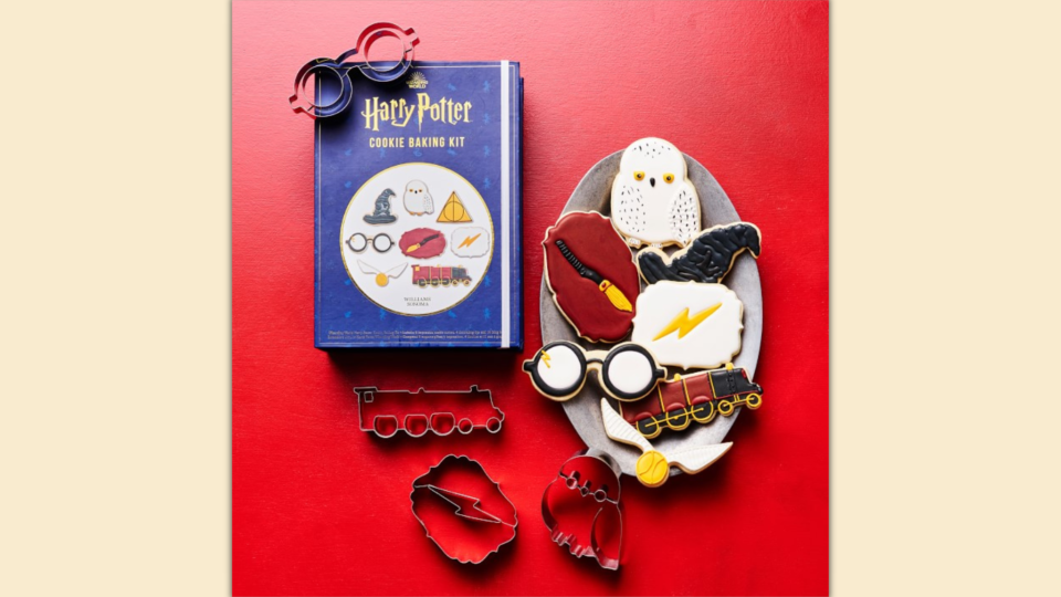 Best Harry Potter gifts: Harry Potter cookie baking set