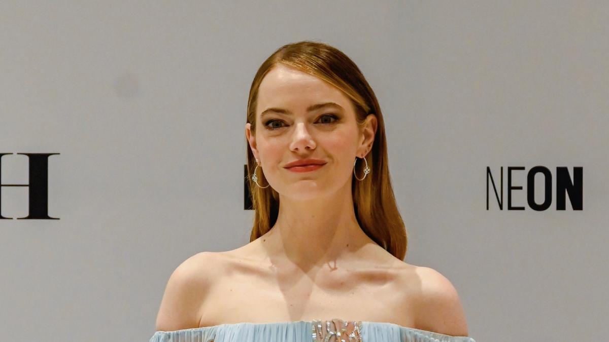 Emma Stone flashes her massive ring and steps out for the first