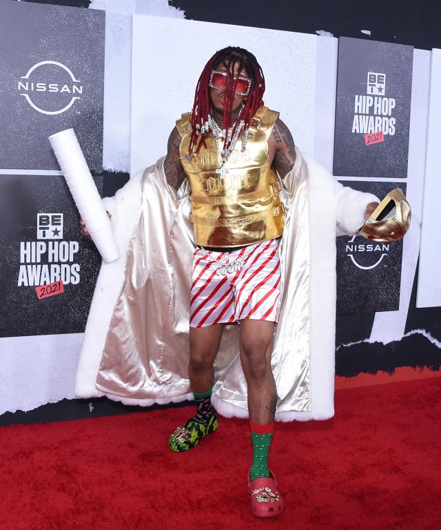 Nick Cannon's Best Shoes on Red Carpets Through the Years, Photos –  Footwear News