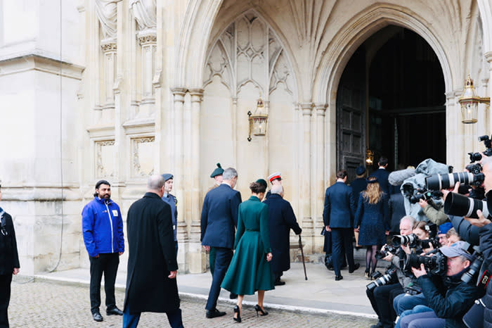 Don Felipe y doña Letizia asisten a la solemne despedida de su querido tío Philip