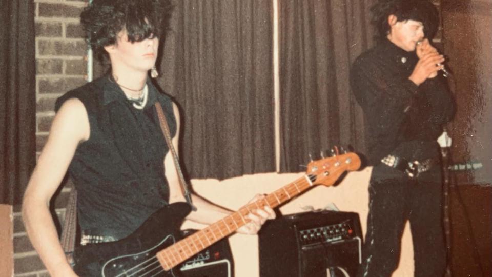 Paul Devine on bass with “Vince” in background