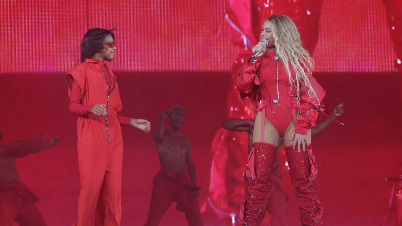 Beyoncé Joins Fans In Stanning For Daughter Blue Ivy During Renaissance World Tour | Kevin Mazur 