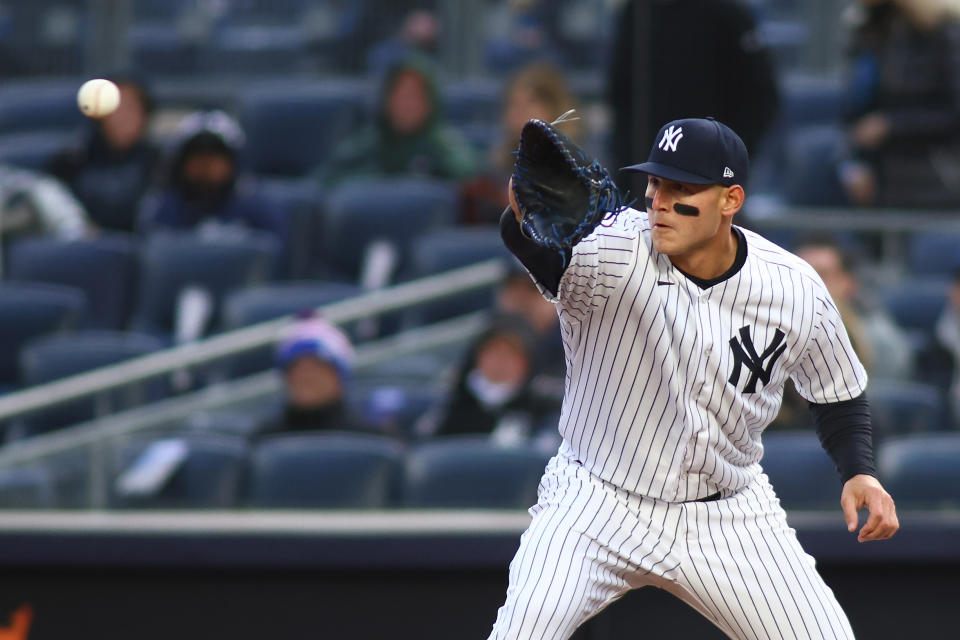 Anthony Rizzo現鎮守條紋軍一壘大關。（Photo by Mike Stobe/Getty Images）