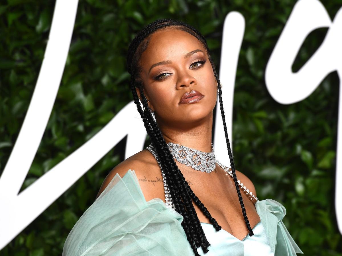 Forbes Officially Crowns Rihanna a Billionaire