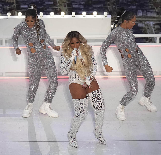 Mary J. Blige wows Super Bowl halftime show in crystal-embellished bodysuit