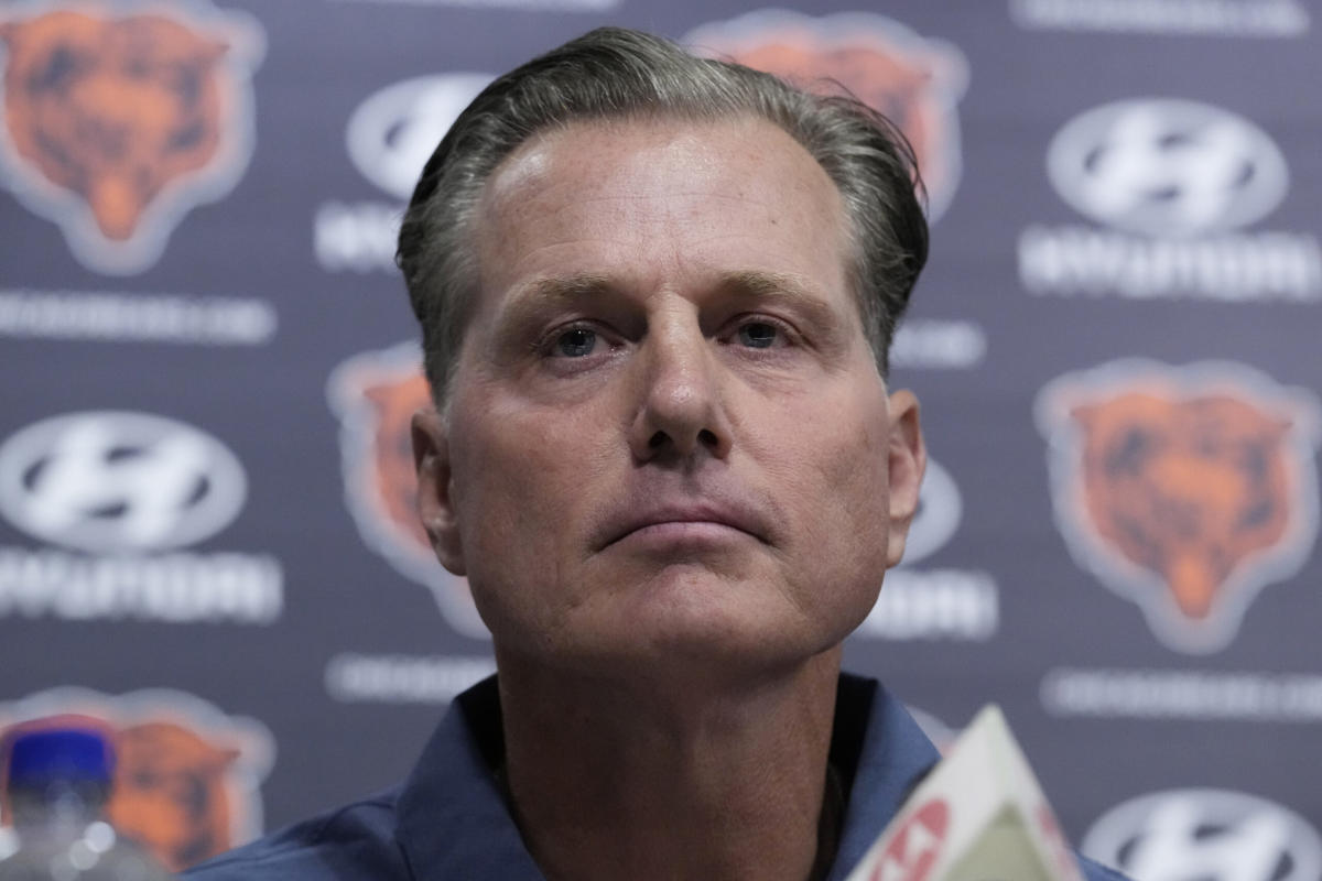 Bears, coach Matt Eberflus can't get on the same page about why Chase  Claypool wasn't at Sunday's game