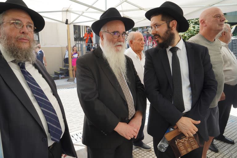 Presentes en el acto de la embajada de Israel