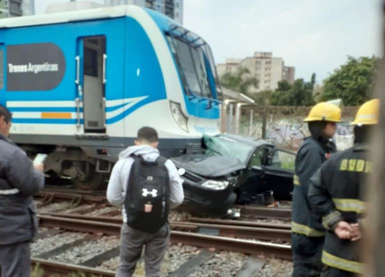 un muerto en accidente de ffcc en Wilde