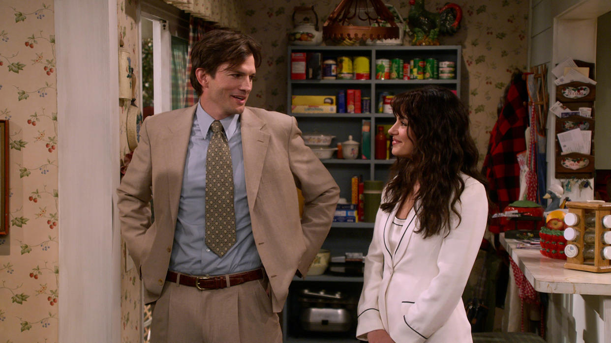 Ashton Kutcher and Mila Kunis are back in That 90s Show. (Netflix)