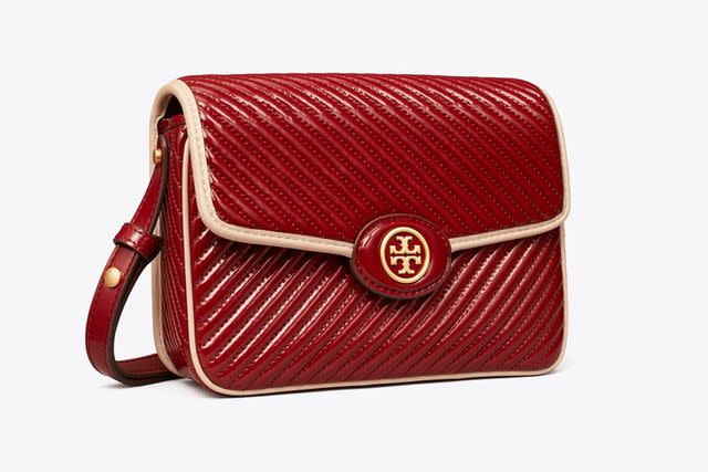 <p>Tory Burch</p>