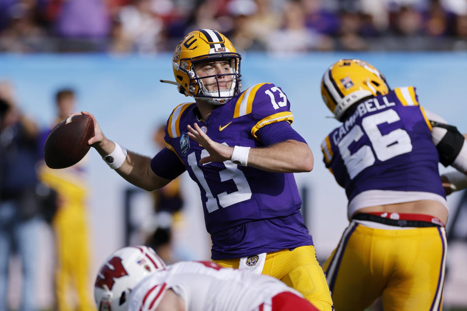 TAMPA, FL - JANUARY 1: LSU Tigers quarterback Garrett Nussmeier (13) passes the ball during the ReliaQuest Bowl against the Wisconsin Badgers on January 1, 2024 at Raymond James Stadium in Tampa, Florida. (Photo by Joe Robbins/Icon Sportswire via Getty Images)