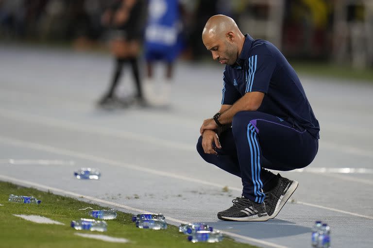 El seleccionado sub 20 hizo agua en el Sudamericano de Colombia y Javier Mascherano revela el impacto de su desconsuelo; el entrenador dejó en claro, sin confirmarlo, que piensa no seguir en el cargo.