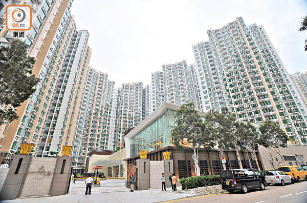 投資者售出天宇海一個實用面積752方呎的套三房單位。
