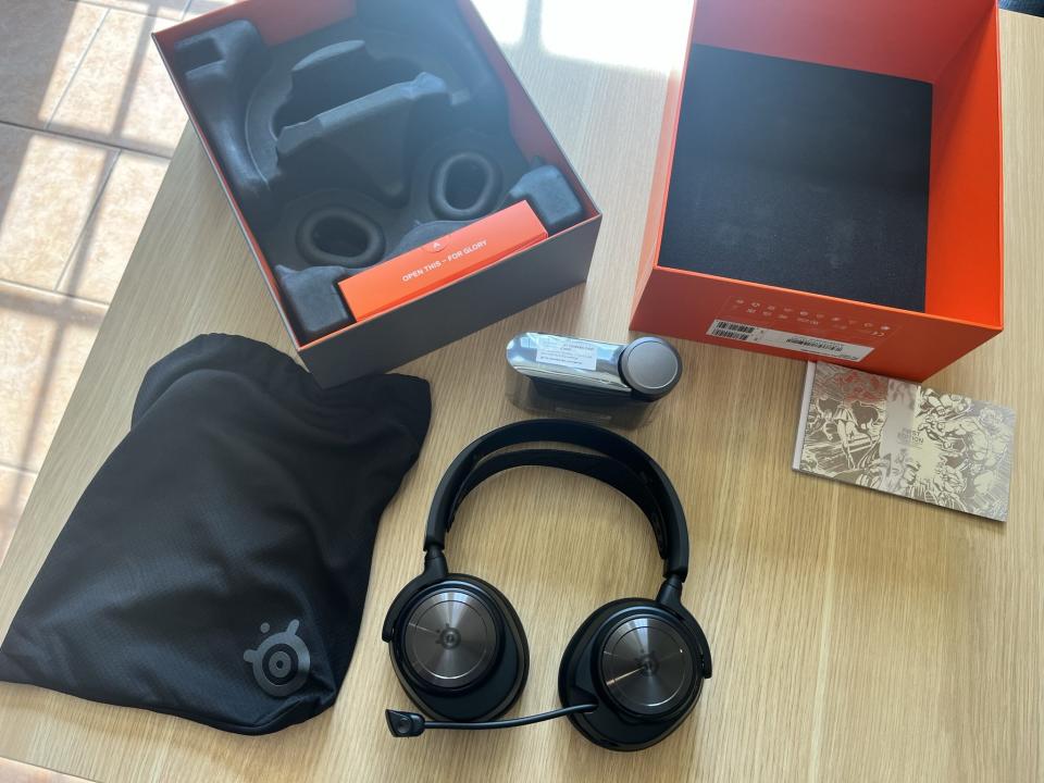 SteelSeries Arctis Nova Pro Wireless Gaming Headset Featured Body Image