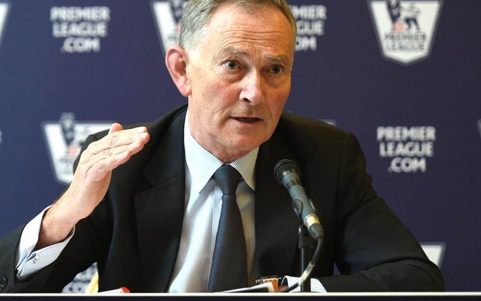 Premier League executive chairman Richard Scudamore to stand down after almost 20 years in charge at end of year