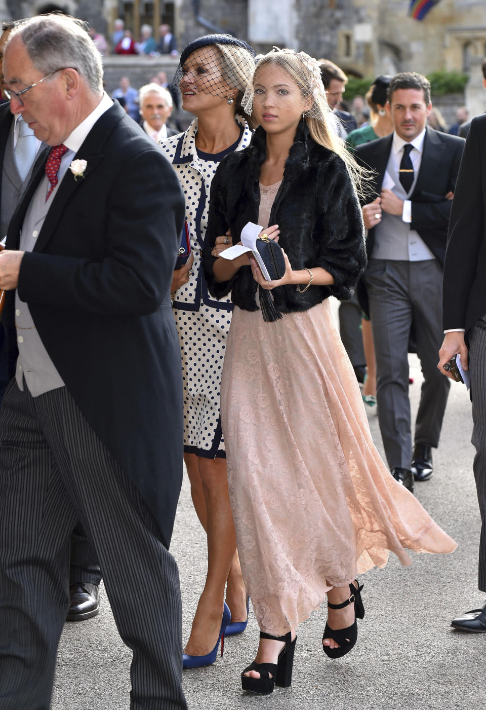 Kate Moss and daughter Lila Grace Moss Hack make it look effortless. (Photo: AP)