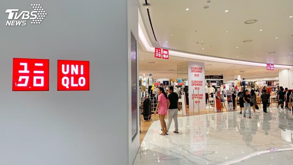 日本平價服飾Uniqlo因為價格實惠品質好，是不少民眾喜愛的服飾品牌。（示意圖／shutterstock 達志影像）