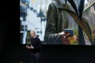 Apple CEO Tim Cook speaks during an event at Apple headquarters in Cupertino, California March 21, 2016. REUTERS/Stephan Lam