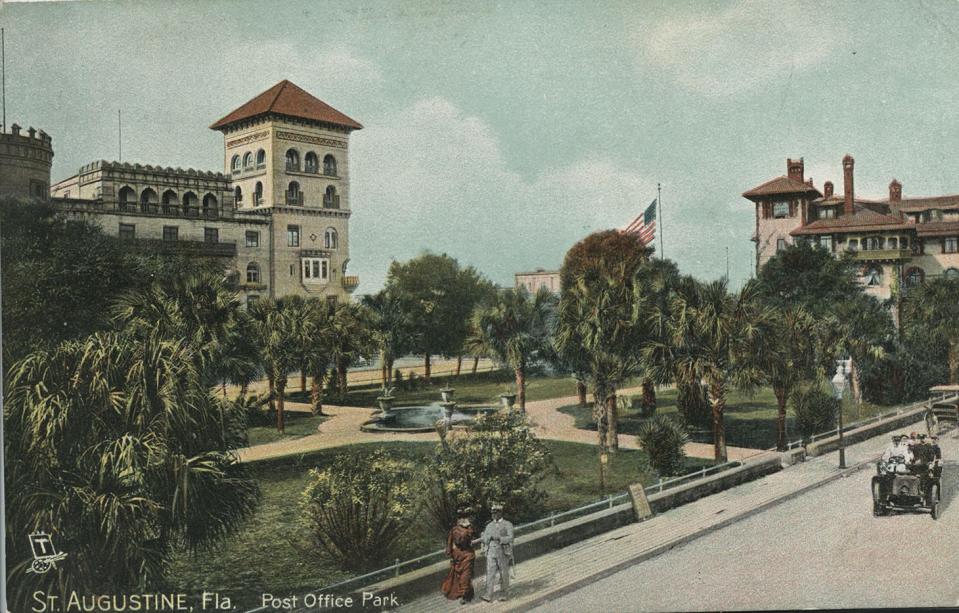 Early 1900s postcard of Post Office Park.