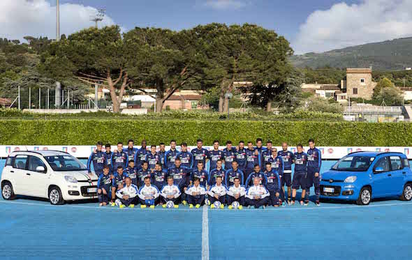 DISTRIBUTION FREE OF CHARGE-NO SALE Foto LaPresse  26/05/2016 Coverciano - Florence  sport Coverciano, presentation "Pandazzurri", teh official car of the next Euro 2016  nella foto: the italian soccer team :  from elft Rugani, Benassi , Darmian, Marchetti , Ogbonna,  Joginho,   Zappacosta ,  Astori, Montolivo, PellÃ¨ , Parolo, Tiaho Motta, Sirigi, Chiellini, Buffon , Barzagli  Professor Castellacci, Zaza, Immobile, Giaccherini, Sturaro , Candreva, Eder, Florenzi  De rossi, El Shaarawi , Desciglio, Bonucci , Insigne , Bonaventua. In front, the technical staff pinelli, Coratti,   Sandreani , Conte , C  arrera  , ALessio , Bertelli