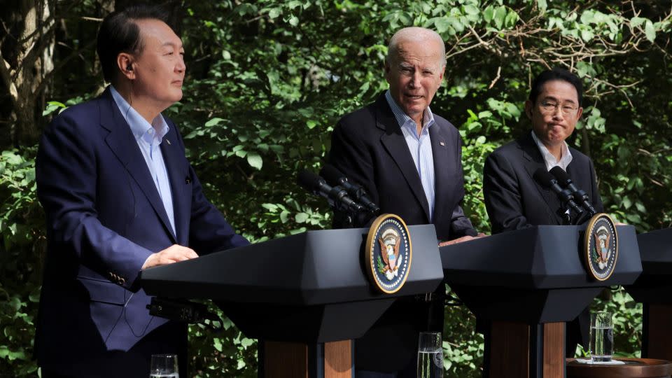U.S. President Joe Biden holds a joint press conference with Japanese Prime Minister Fumio Kishida and South Korean President Yoon Suk Yeol during the trilateral summit at Camp David near Thurmont, Maryland, U.S., August 18, 2023. REUTERS/Jim Bourg - Jim Bourg/Reuters