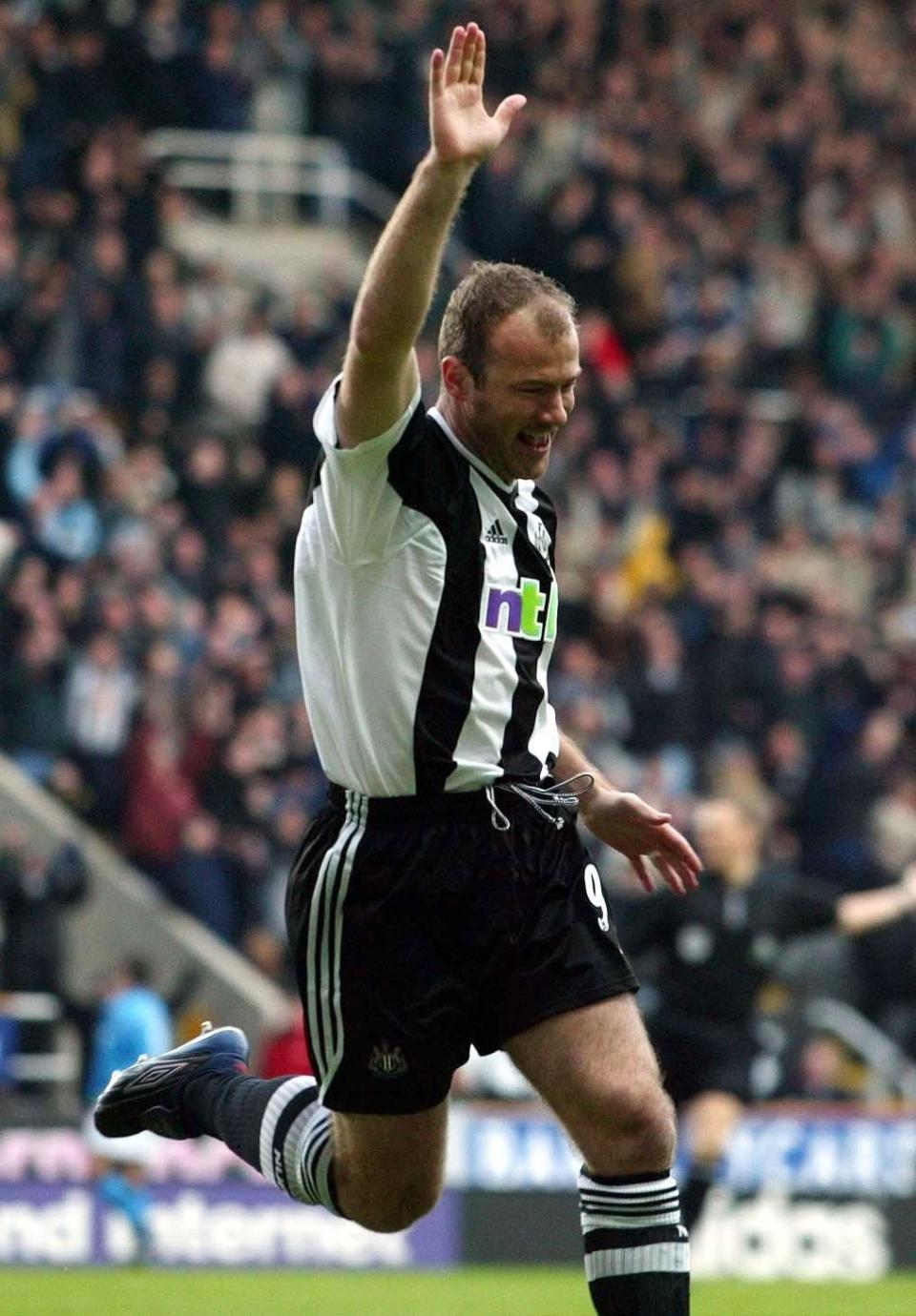 Newcastle United's Alan Shearer celebrates scoring the opening goal against Manchester City during their Barclaycard Premiership match at St James Park, Newcastle. THIS PICTURE CAN ONLY BE USED WITHIN THE CONTEXT OF AN EDITORIAL FEATURE. NO WEBSITE/INTERNET USE UNLESS SITE IS REGISTERED WITH FOOTBALL ASSOCIATION PREMIER LEAGUE.   (Photo by Owen Humphreys - PA Images/PA Images via Getty Images)