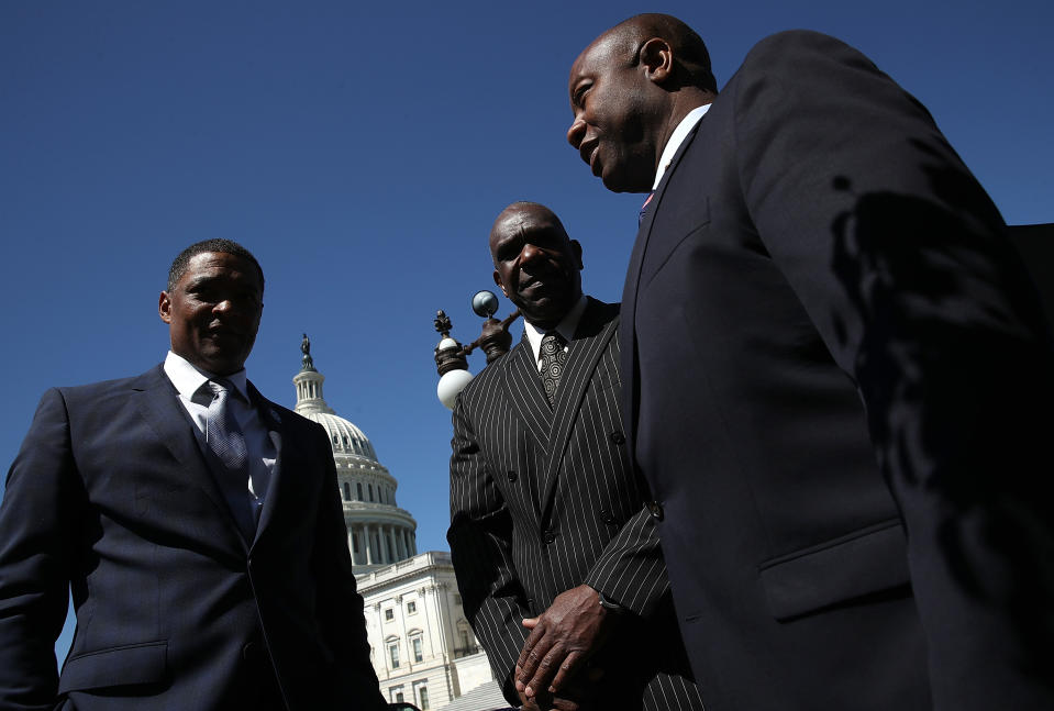 Rep. Cedric Richmond (D-LA), Baseball Hall of Famer Andre Dawson and Sen. Tim Scott (R-SC) gathered on Capitol Hill to announce the <span>Integration of Baseball Commemorative Coin Act.</span> (Photo by Win McNamee/Getty Images)