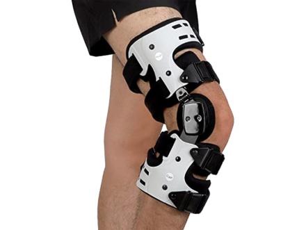 14 Best Knee Braces in 2024 for Extra Support, Per Experts