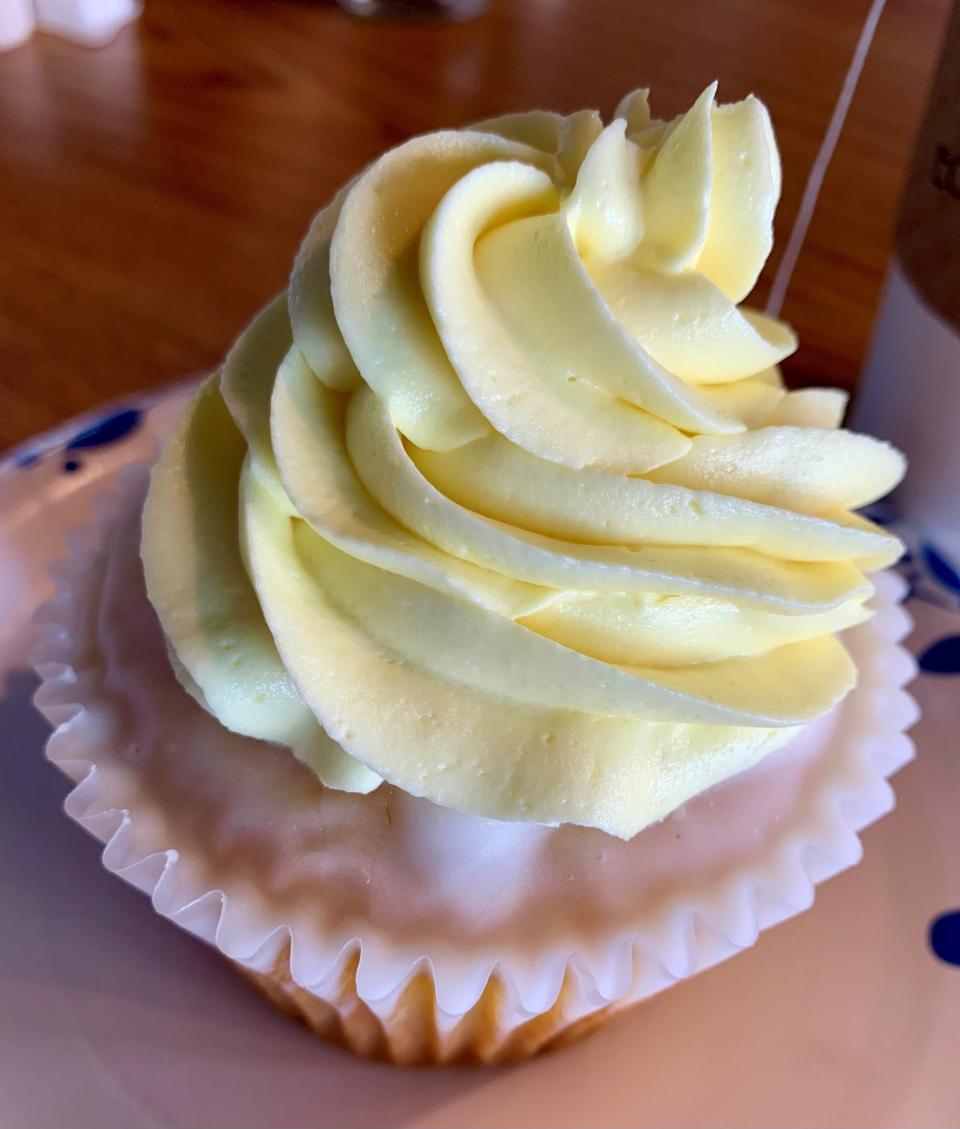 The lemon cupcake at Ludz Foodie Bar & Grill/Mattie's Bakery at Port Canaveral was moist, lemony cake that clearly was house-made, filled with tart, lemony curd and covered by a mountain of not-crazy-sweet lemon buttercream.