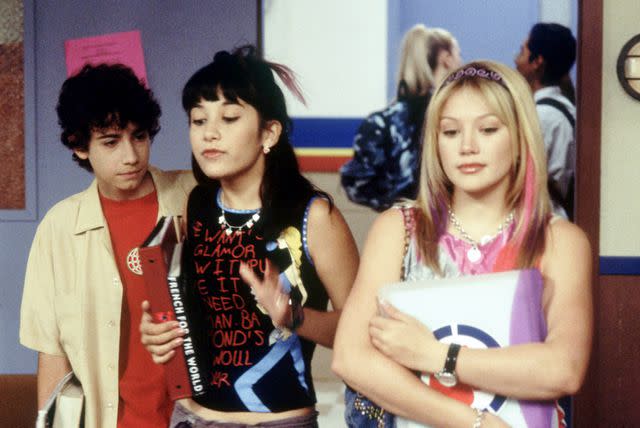 Everett Adam Lamberg, Lalaine Vergara-Paras and Hilary Duff on "Lizzie McGuire"