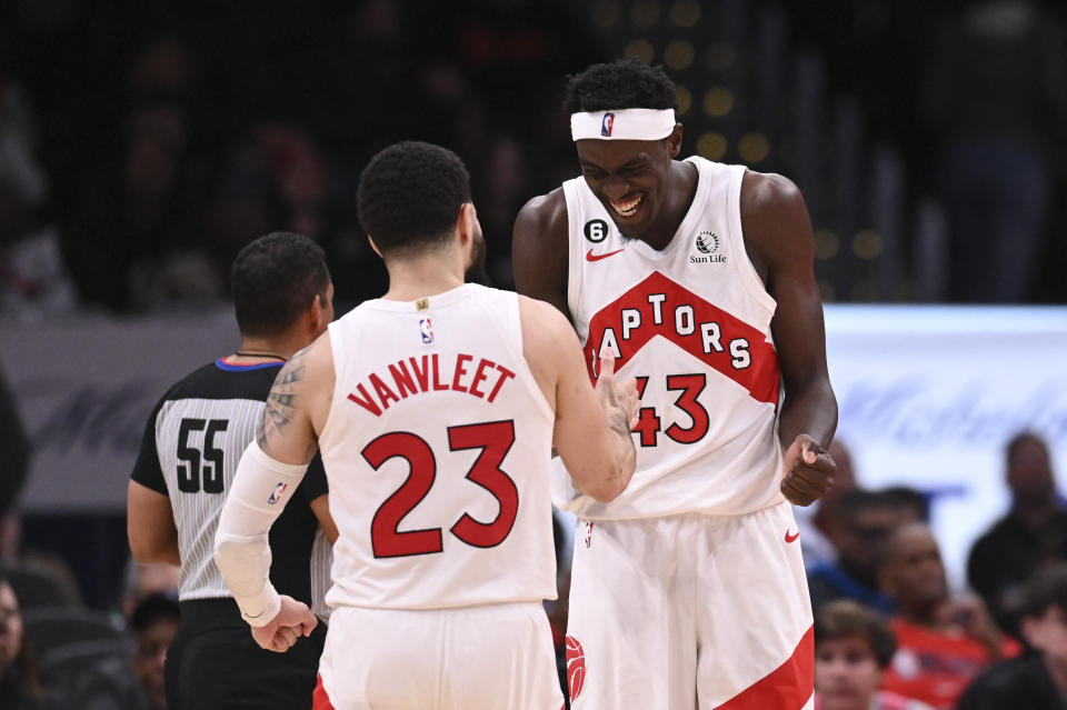 VanVleet and Siakam stepped up as the Raptors earned their third straight win. (Tommy Gilligan-USA TODAY Sports)