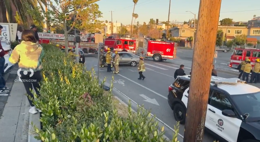 6 injured in two-vehicle rollover crash in SoCal