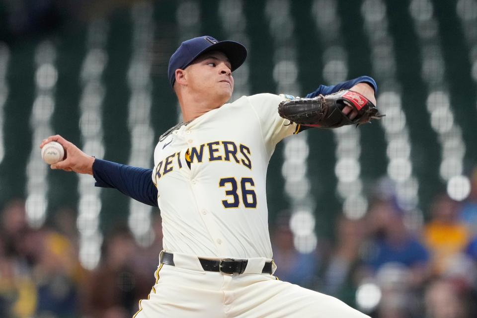 Brewers starting pitcher Tobias Myers