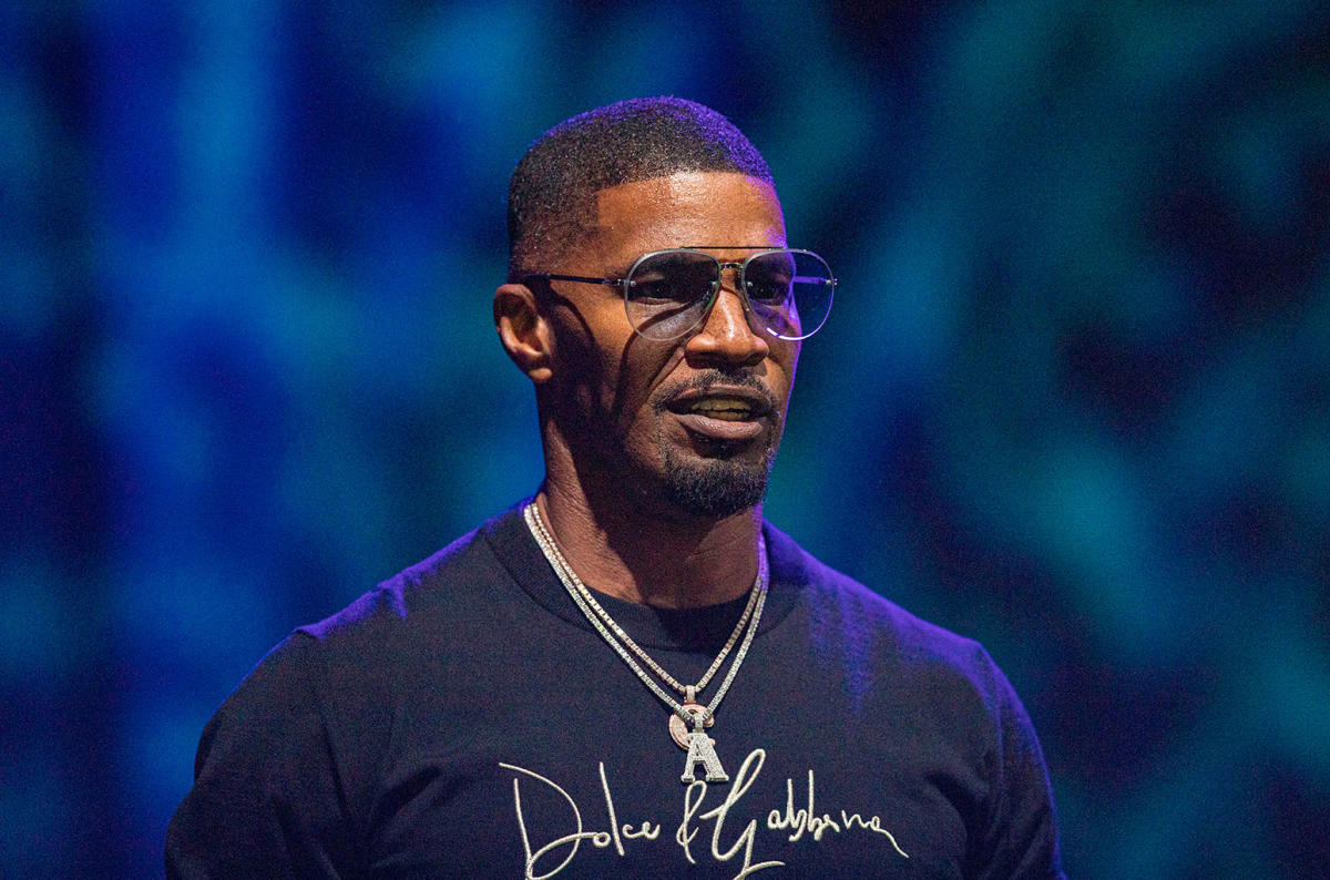 Nick Cannon Is Praying For Jamie Foxx, Gives Update on Actor's  Hospitalization