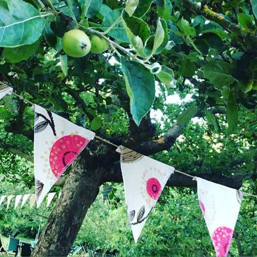 The couple made eco-friendly choices with everything from their rings to decorations. Photo: Twitter