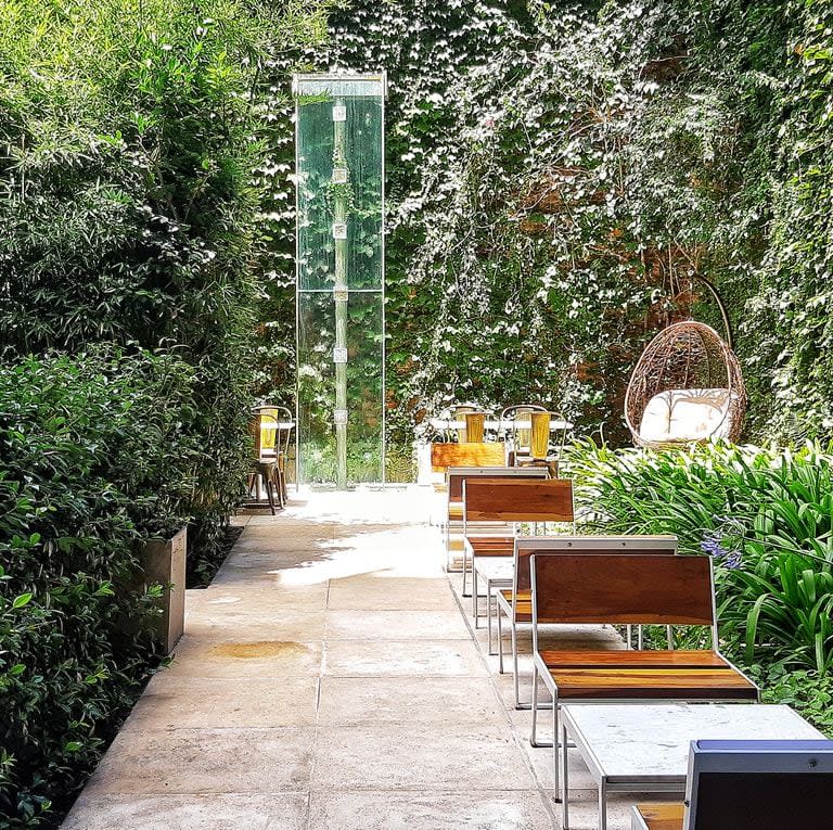 Dentro del Palo Santo Hotel, Charqui es uno de los grandes secretos de Palermo.