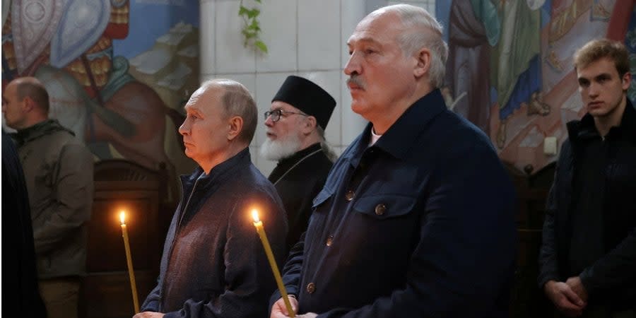 Alexander Lukashenko and Vladimir Putin