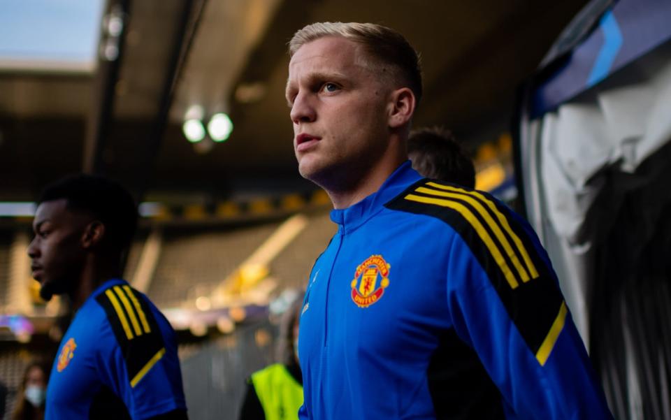 Donny van de Beek of Manchester United arrives ahead of a first team training session at Stadion Wankdorf on September 13, 2021 in Bern, Switzerland. - GETTY IMAGES