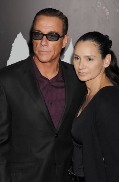 <p>De 1986 à 1993, Jean-Claude Van Damme et Gladys Portugues, culturiste, ont été mariés une première fois. Le couple, qui a eu deux enfants (Kristopher et Bianca), s’est ensuite de nouveau dit “oui” en 1999. Crédit photo : Getty Images </p>