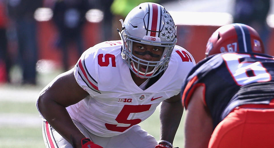 Raekwon McMillan was Ohio State's leading tackler in 2016. (Getty)