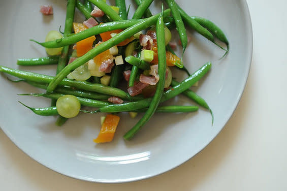 Green Beans with Apricots