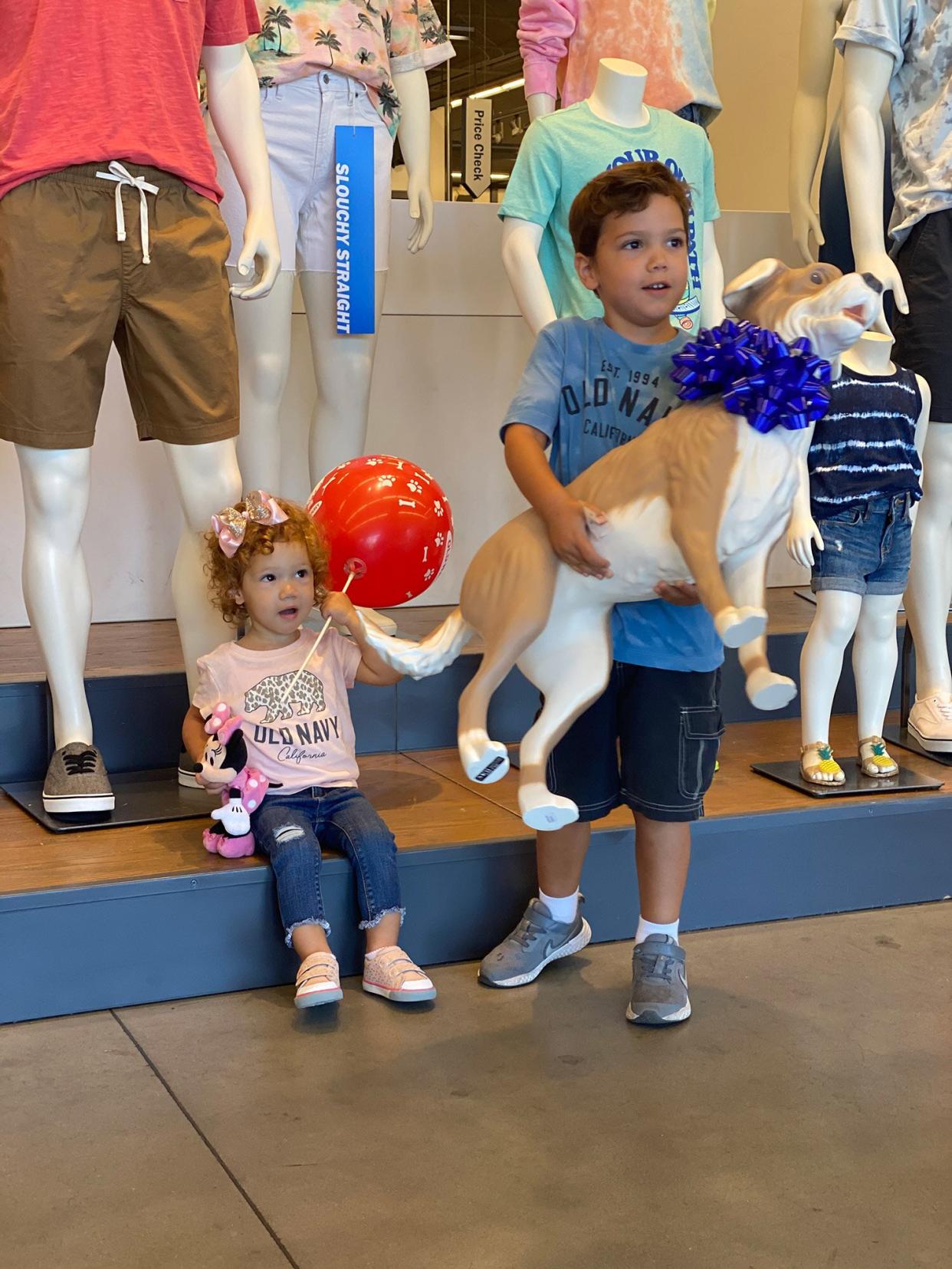 Old Navy Surprises 5-Year-Old Boy with Autism with ‘Magic’ Store Dog That Brings Him Joy