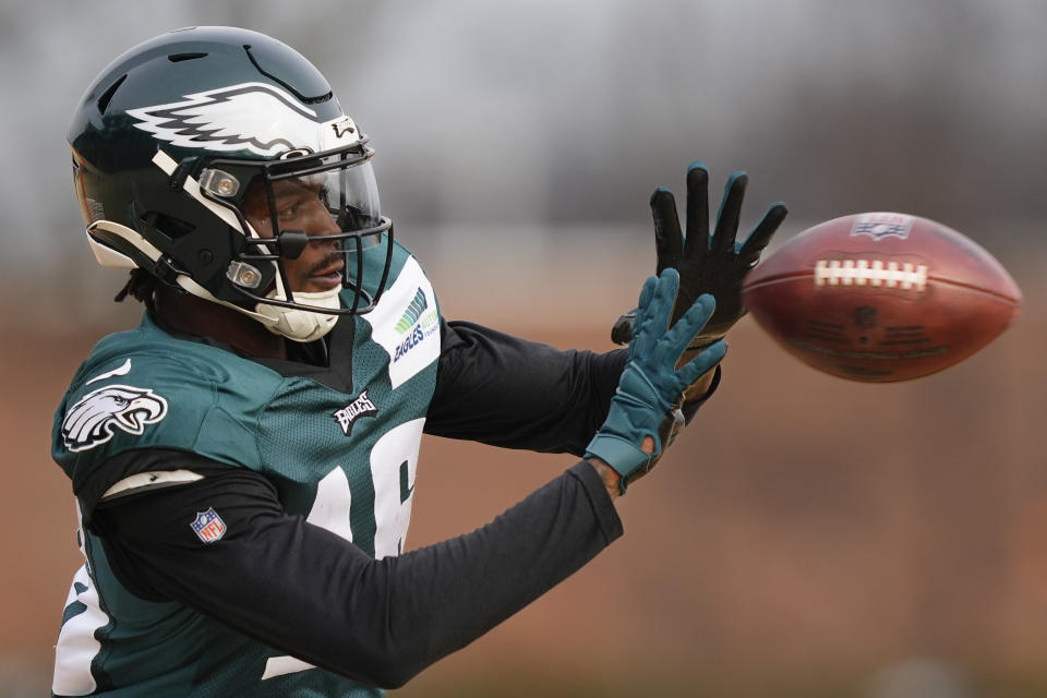 Philadelphia Eagles Quez Watkins catches a pass at the NFL football team's practice facility in Philadelphia, Thursday, Jan. 12, 2023. (AP Photo/Matt Rourke)