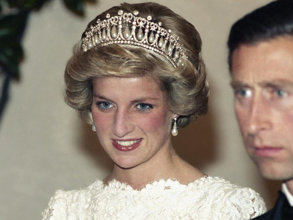 Princess Diana wearing the Cambridge Lover's Knot tiara.