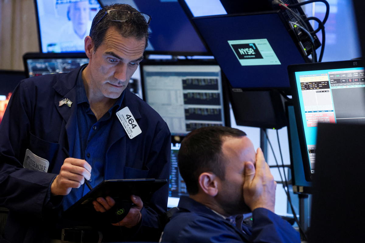 Stock market news live updates: June 2. 2022